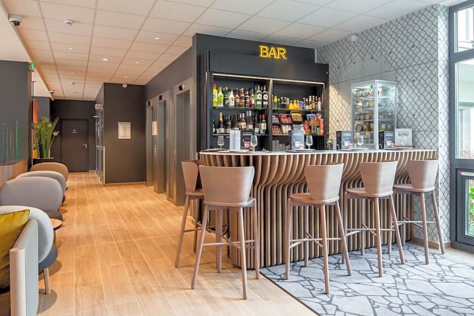 B&B HOTEL Paris Meudon Vélizy