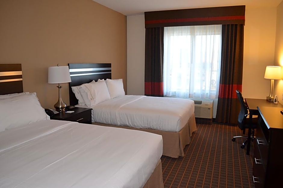 Holiday Inn Express and Suites Golden Denver Area