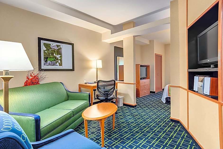 Fairfield Inn & Suites by Marriott Worcester Auburn