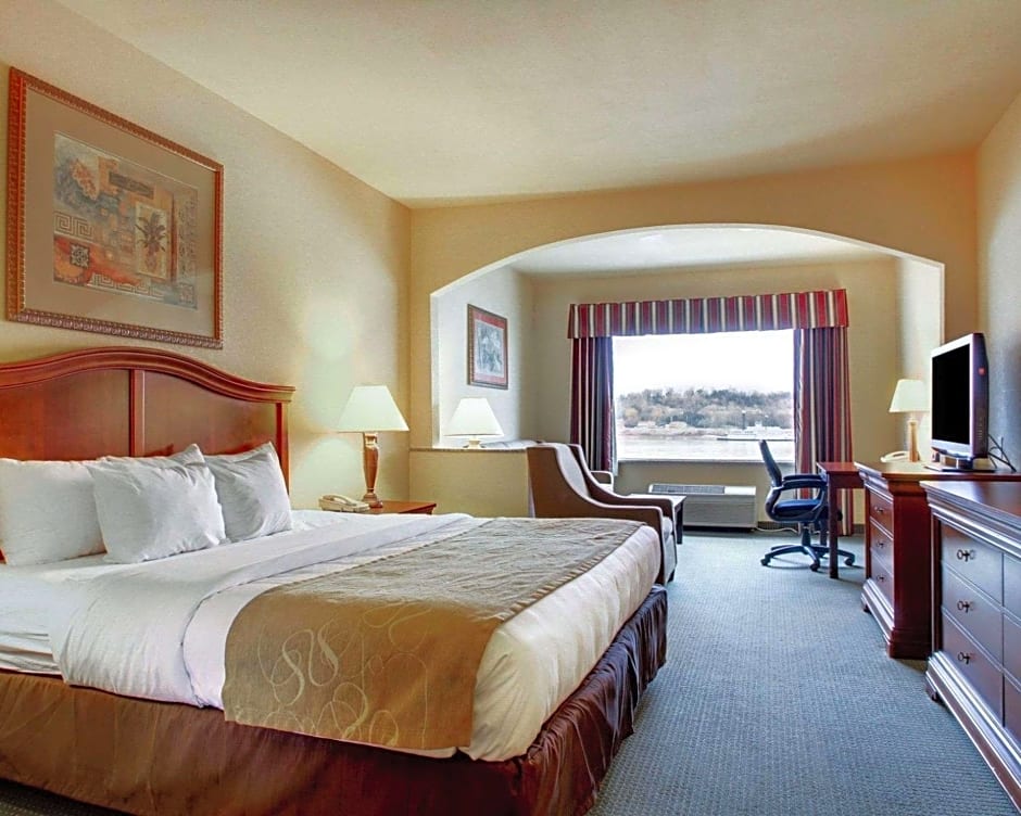 Clarion Suites Vidalia