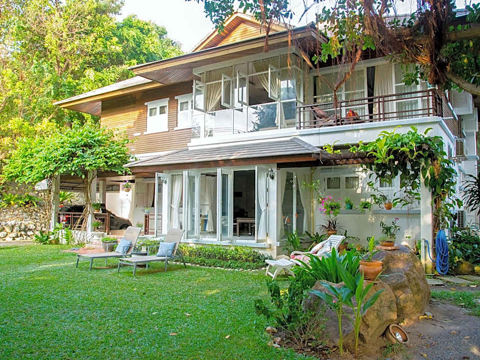 Banyan House Samui Bed & Breakfast (Adults only)