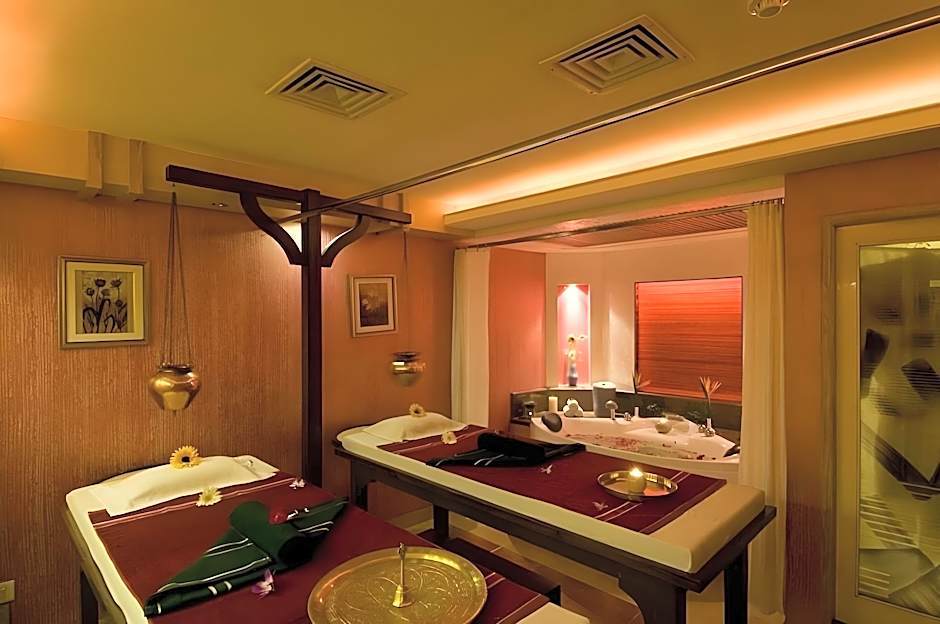 Howard Plaza The Fern - An Ecotel Hotel Agra