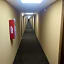 Travelodge by Wyndham Bloomington 