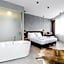 Korpa Deli Rooms