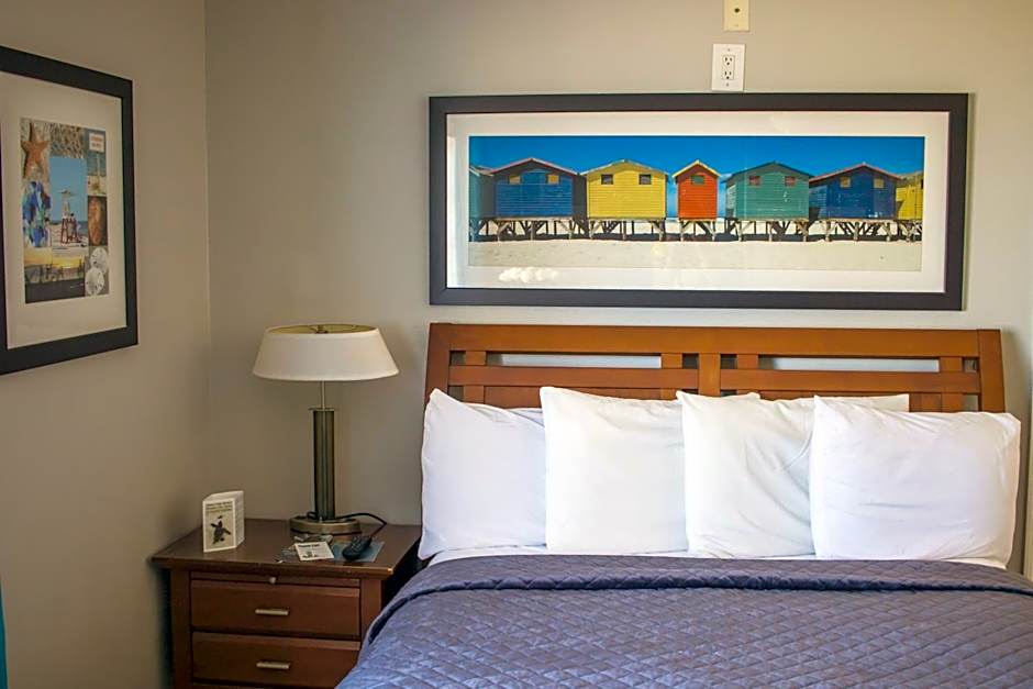 Riptide Oceanfront Hotel