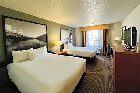 Standard Queen Room with Two Queen Beds - Non-Smoking