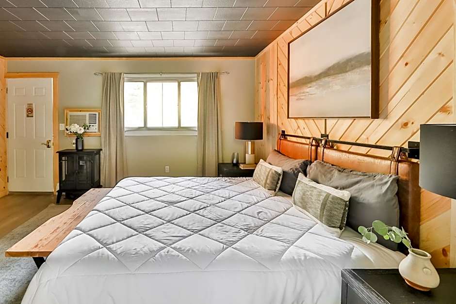 Matterhorns Hunter Lodge