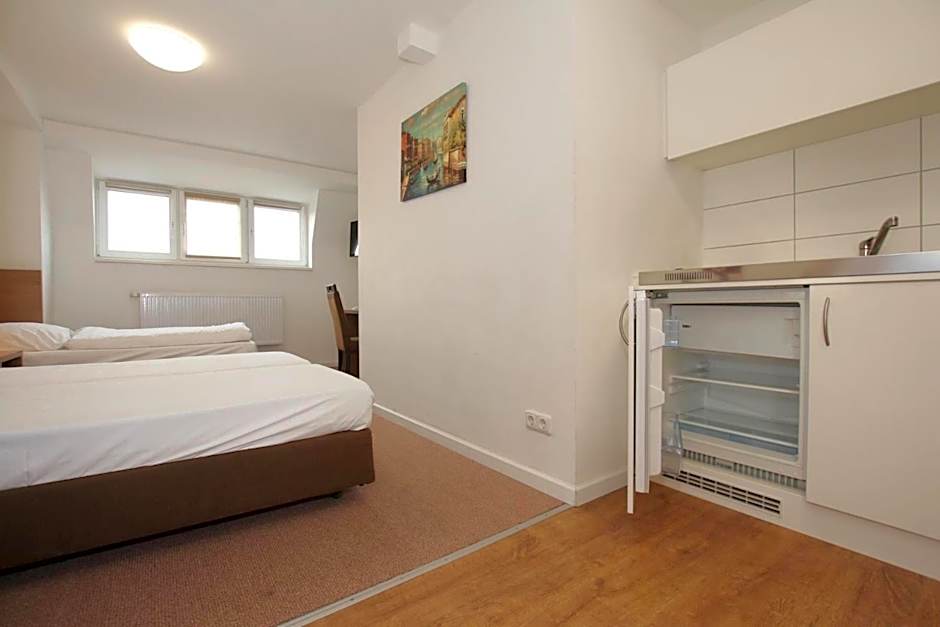 Apartment Hotel am Sand 24H