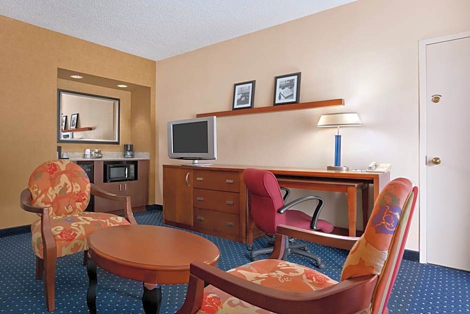 Baymont by Wyndham Columbia Northwest