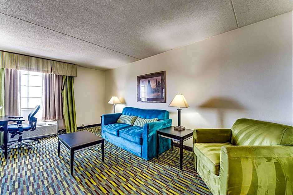 Wyndham Garden Wichita Downtown