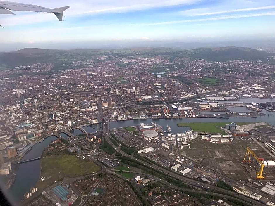 James Clow Bed & Breakfast