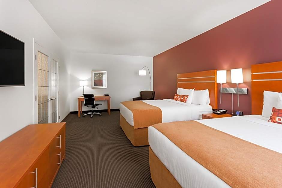 Wingate by Wyndham Calgary South