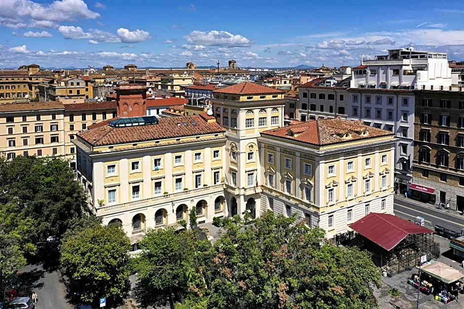 Palazzo Montemartini Rome, A Radisson Collection Hotel