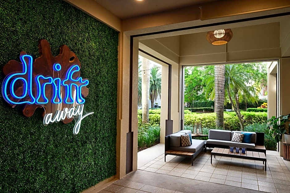 Boca Raton Marriott At Boca Center