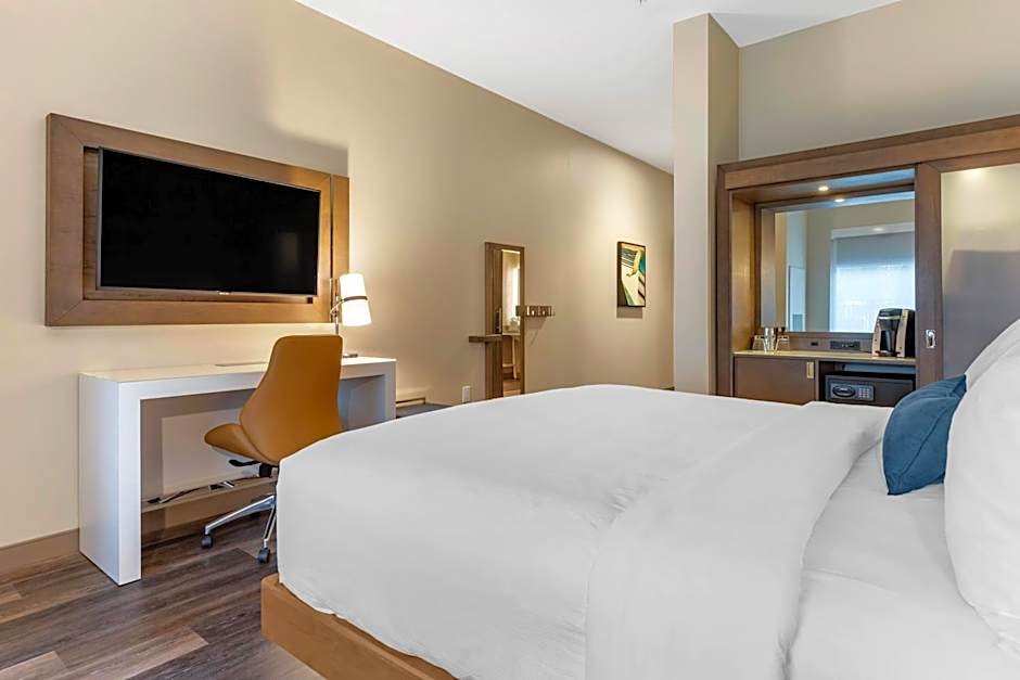 DoubleTree by Hilton Summerville Nexton