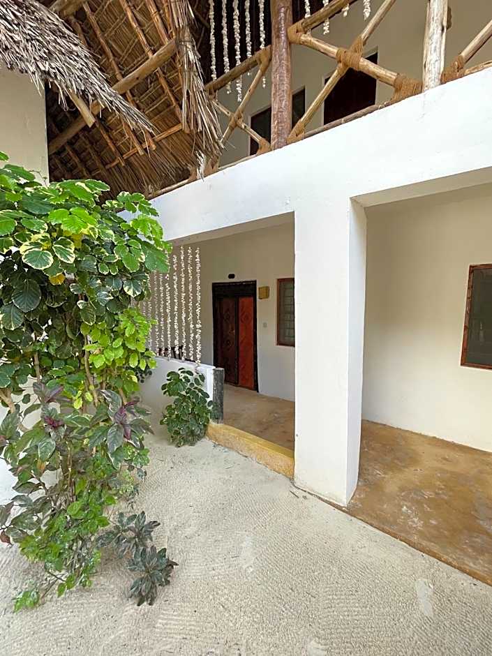 HEBE Bungalows Lodge