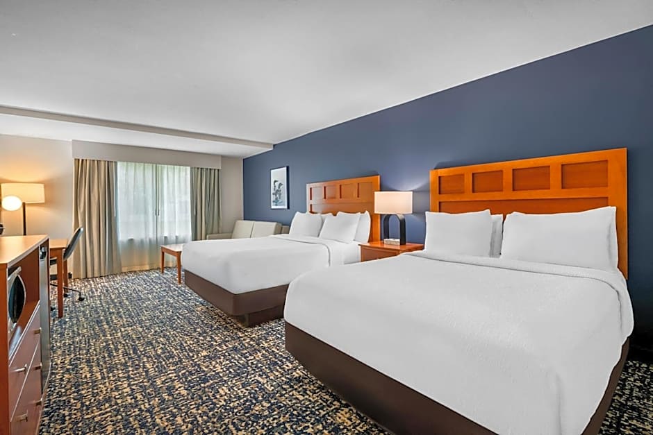 Wyndham Bloomington - Mall of America