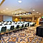 Holiday Inn Express & Suites Sacramento NE Cal Expo By IHG