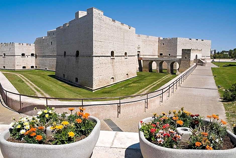 Mare Versus Luxury Suites