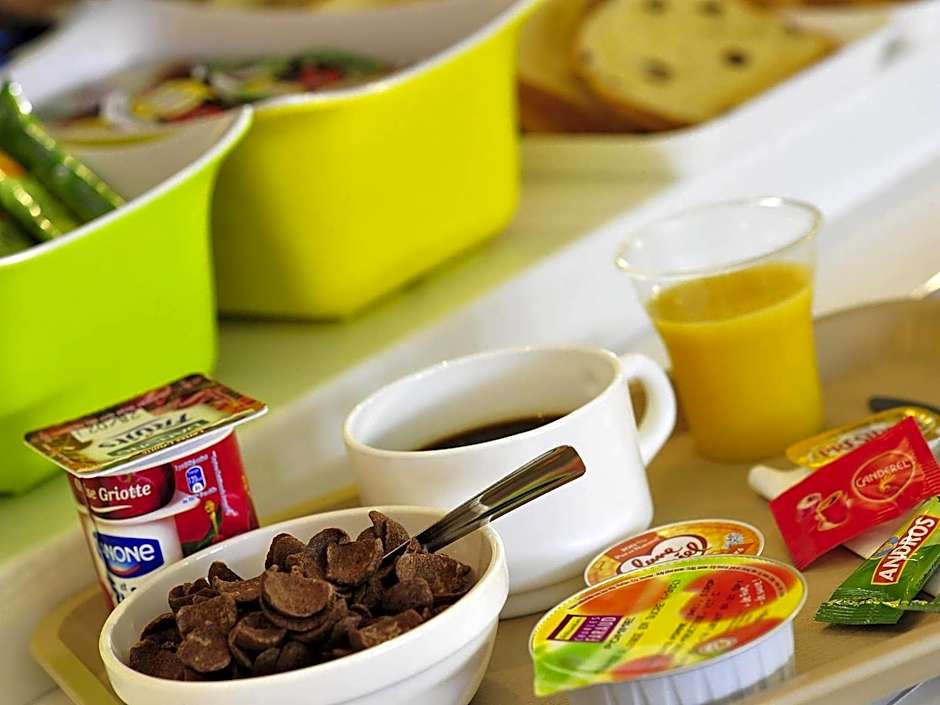 ibis budget Amberieu en Bugey/Chateau Gaillard