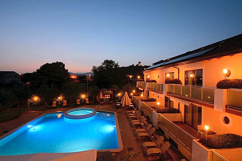 Hotel Porta Rosa