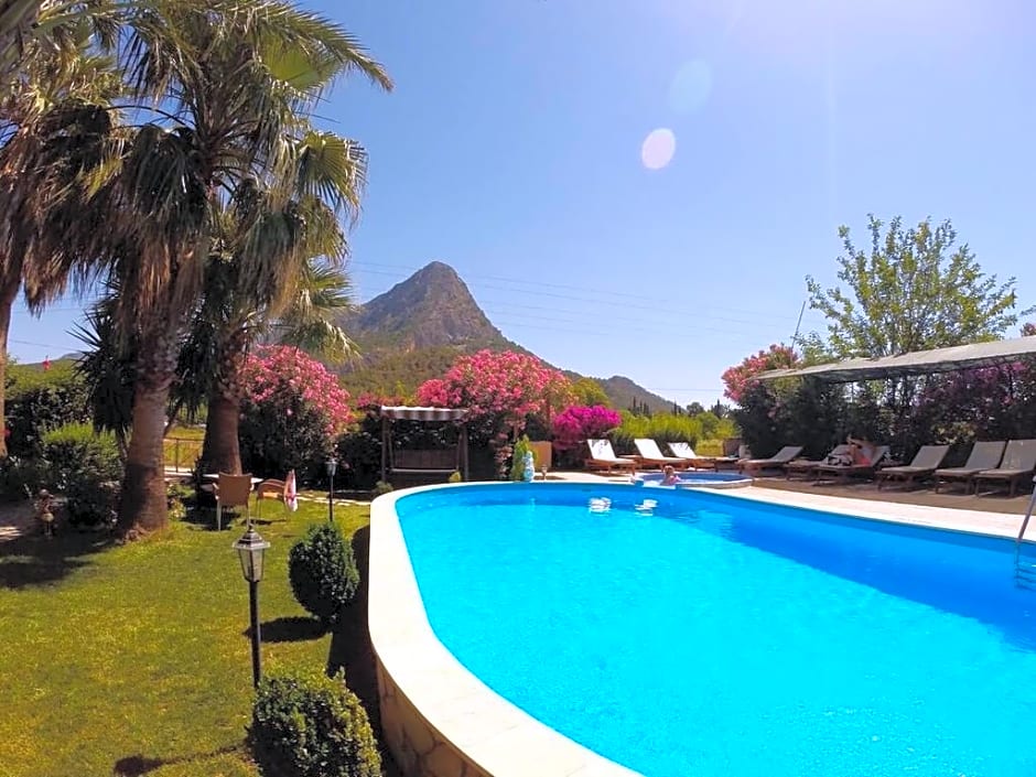 Adrasan Papirus Hotel