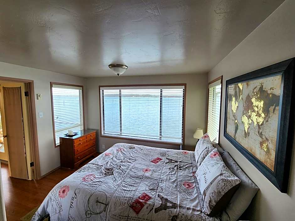 Plainview Motel