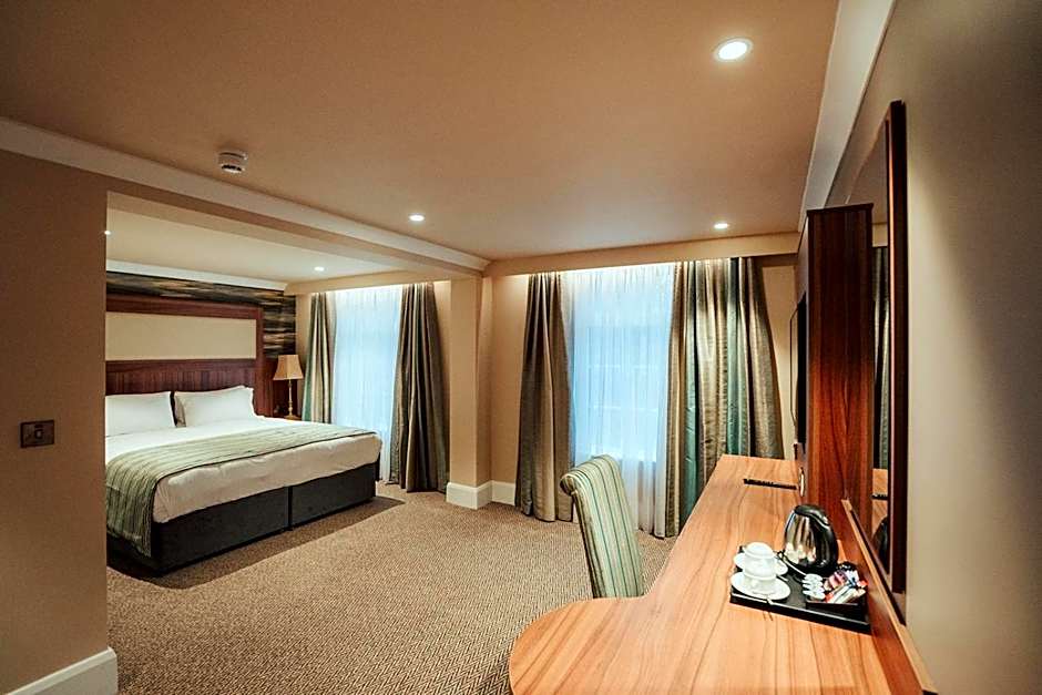 Dunadry Hotel And Gardens