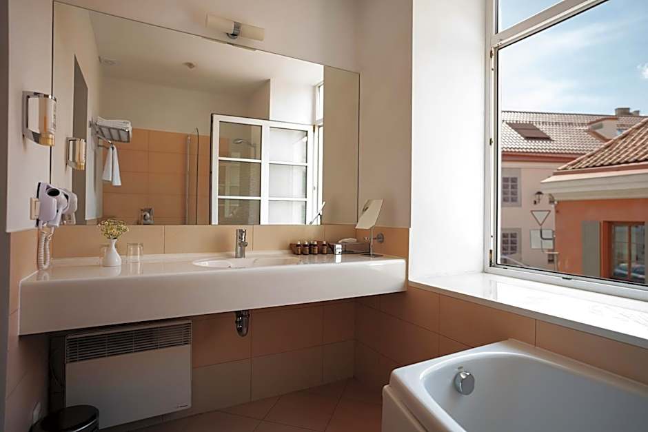 Mabre Residence Hotel
