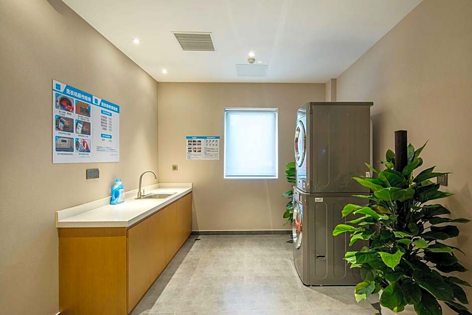 Holiday Inn Express Shaoxing Paojiang By IHG