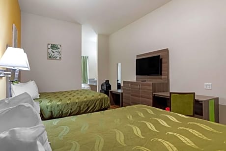 Standard Queen Room with Two Queen Beds - Non Smoking