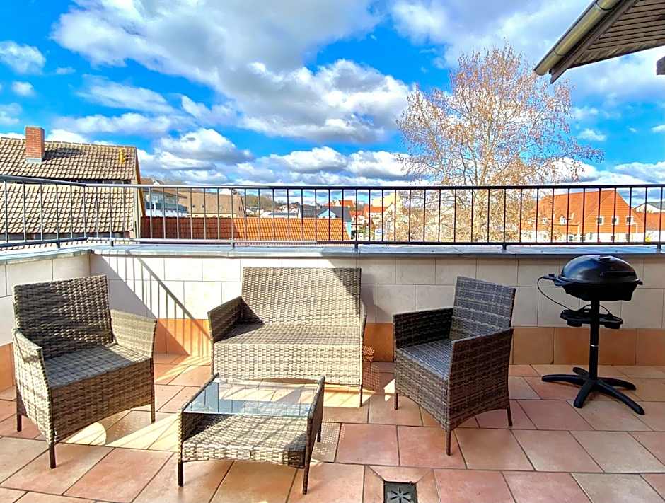 Gemütliche Unterkünfte für längeren Aufenthalt und Monteure inkl Balkon, Waschmaschine, WiFi, Küche und Parkplatz