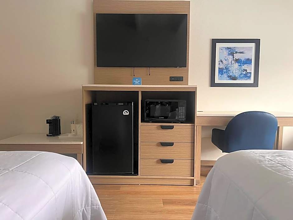 Days Inn & Suites by Wyndham Lexington