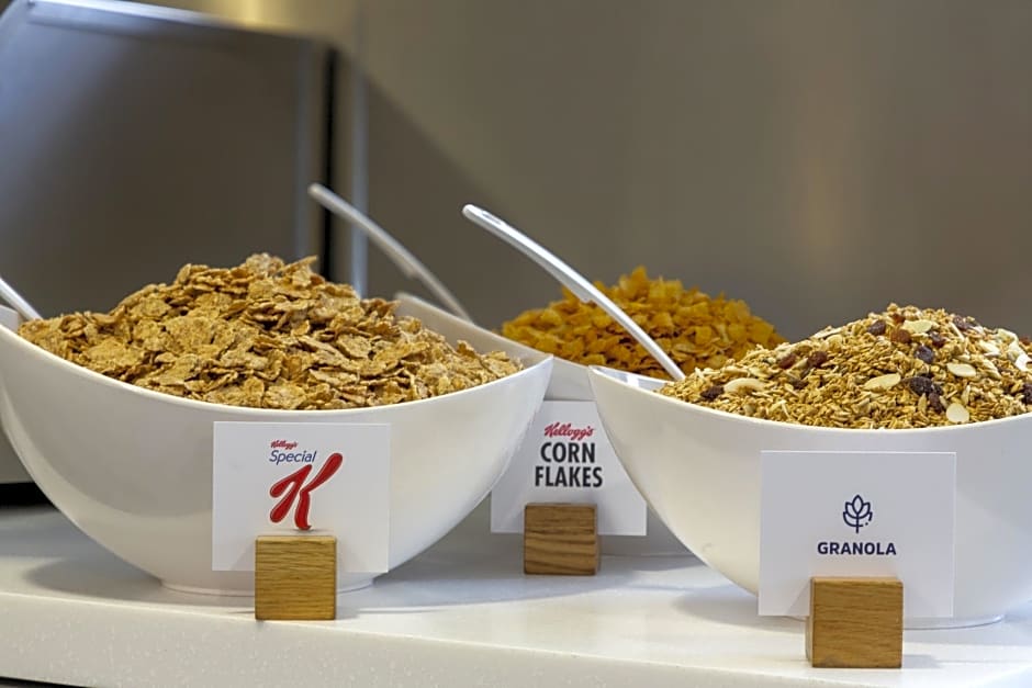 Holiday Inn Express Dunstable By IHG