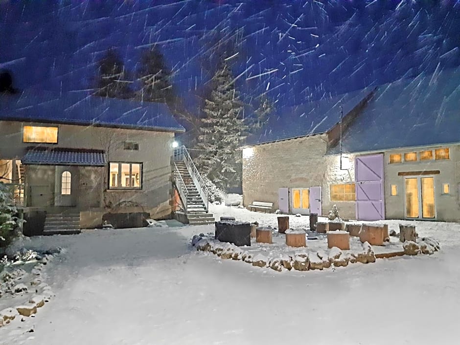 L'Anagramme, chambres, table d'hôtes et gîte pour adultes, naturistes ou non !