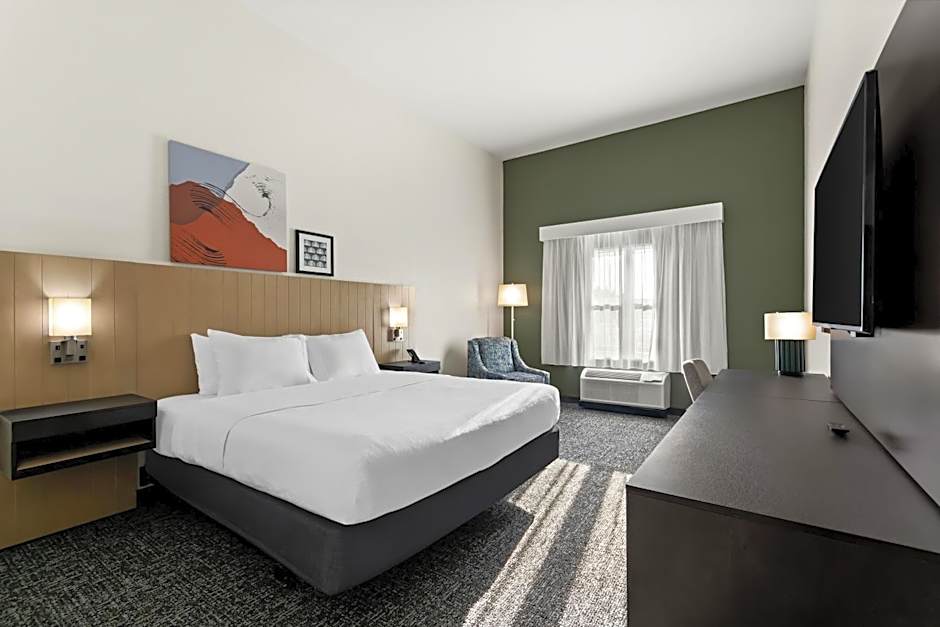 Spark by Hilton Panama City Beach