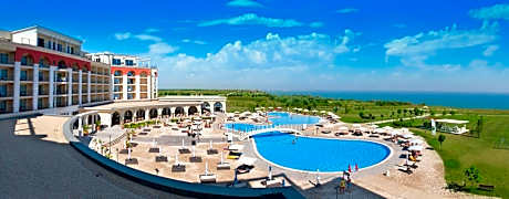 Lighthouse Golf & Spa Hotel
