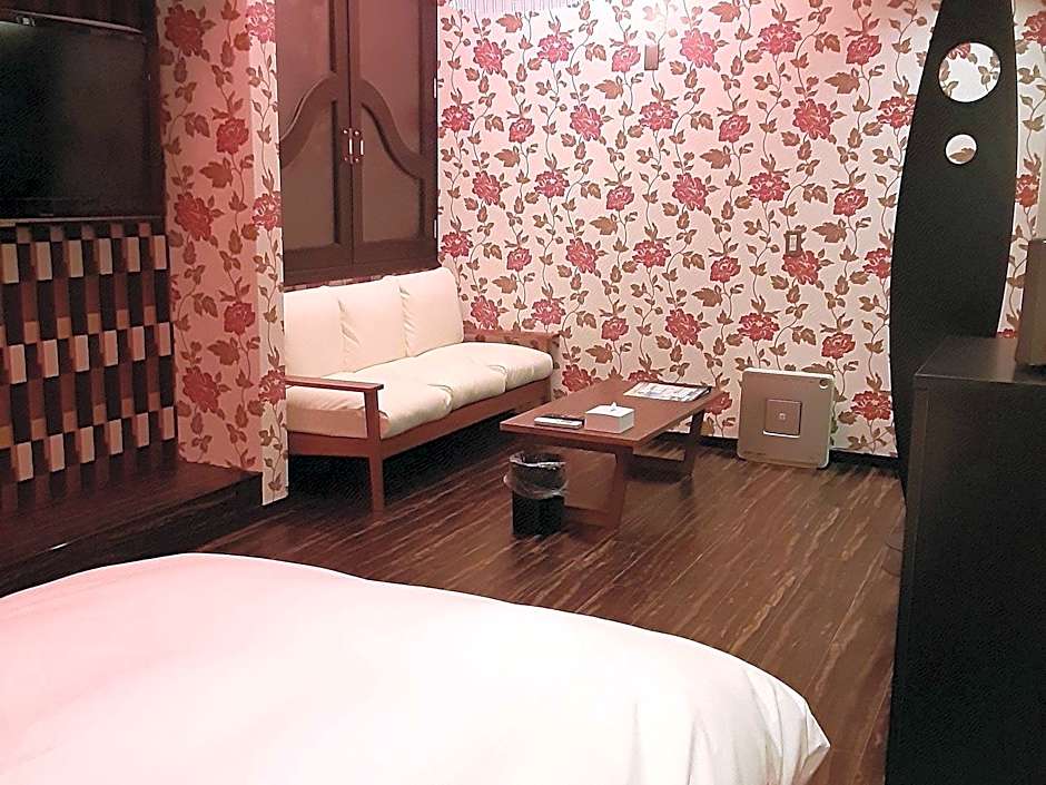 Royal Hotel Uohachi Bettei