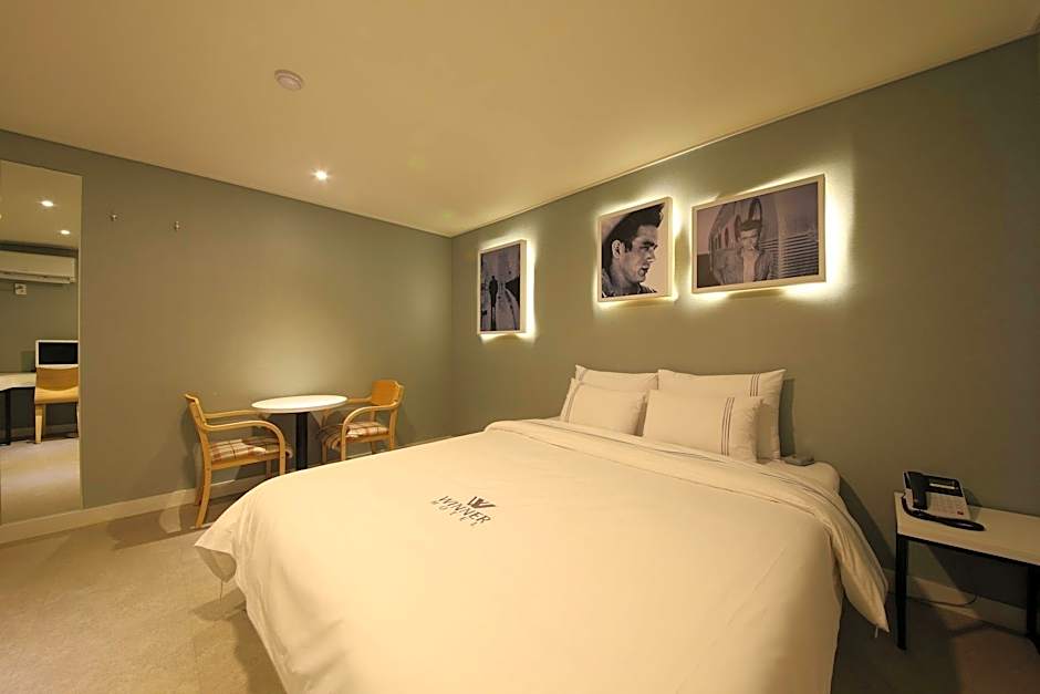 Winner Hotel