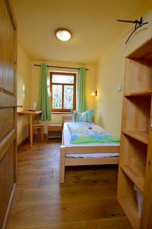 Economy Single Room
