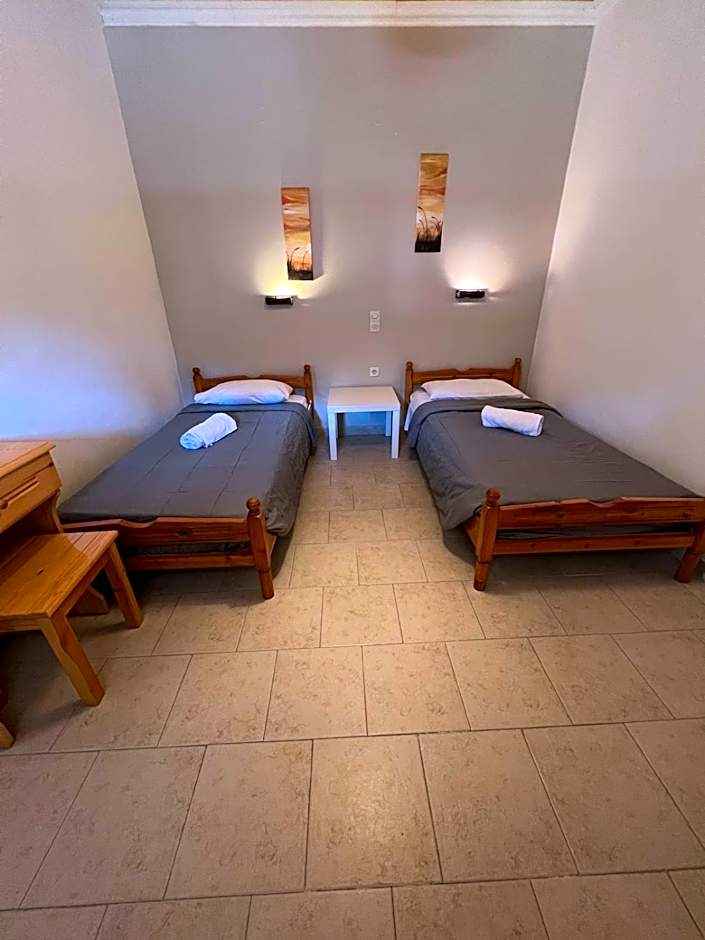 Elves Studios& Apartment's SIDARI