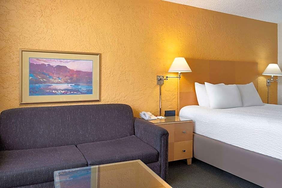 Ramada Tucson