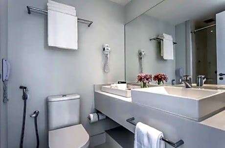 TWIN SUPERIOR CITY VIEW