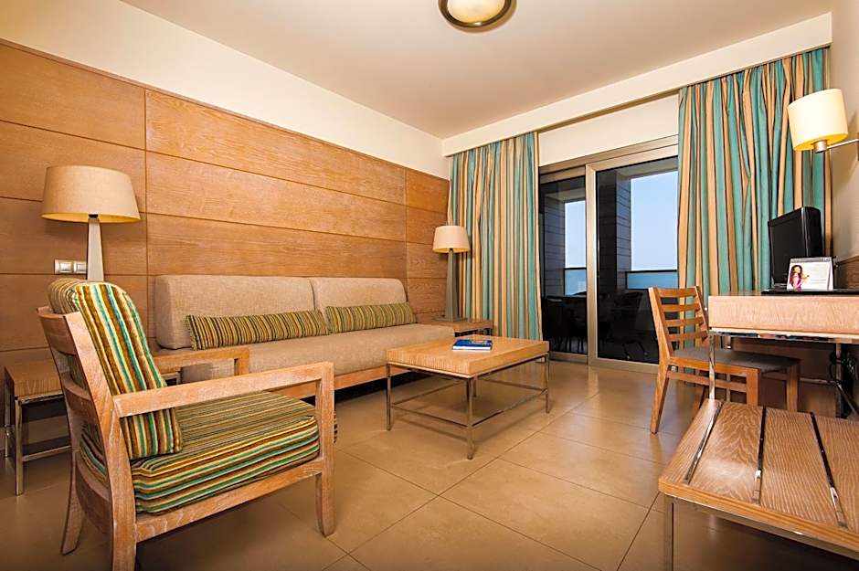 Kn Hotel Arenas del Mar Adults Only