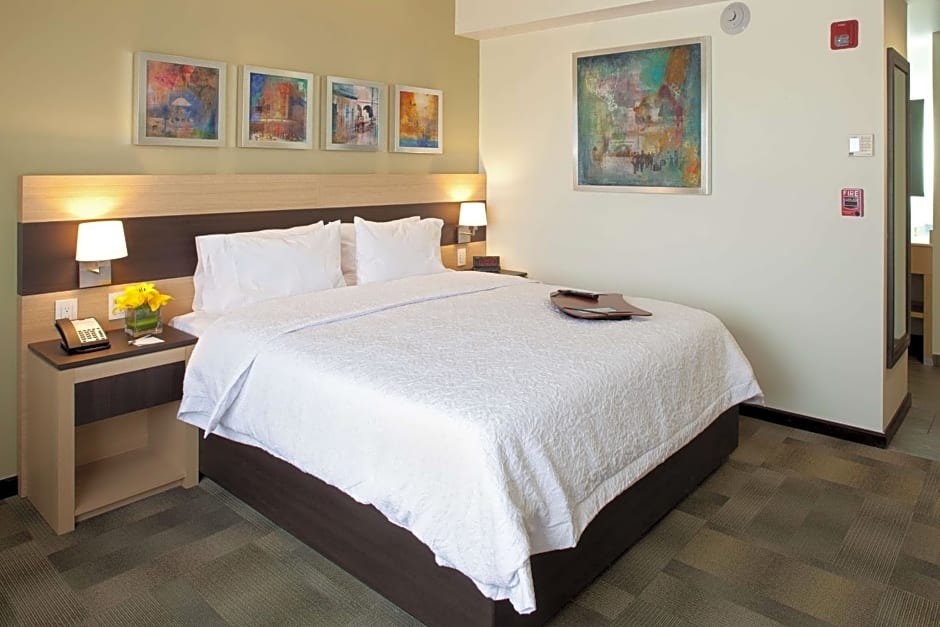 Hampton Inn By Hilton Silao Aeropuerto