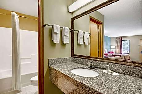 2 Double Beds Smoking