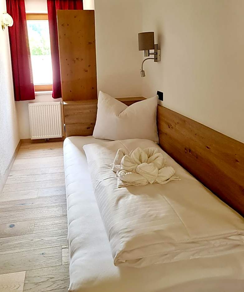 Hotel Alpenhof***