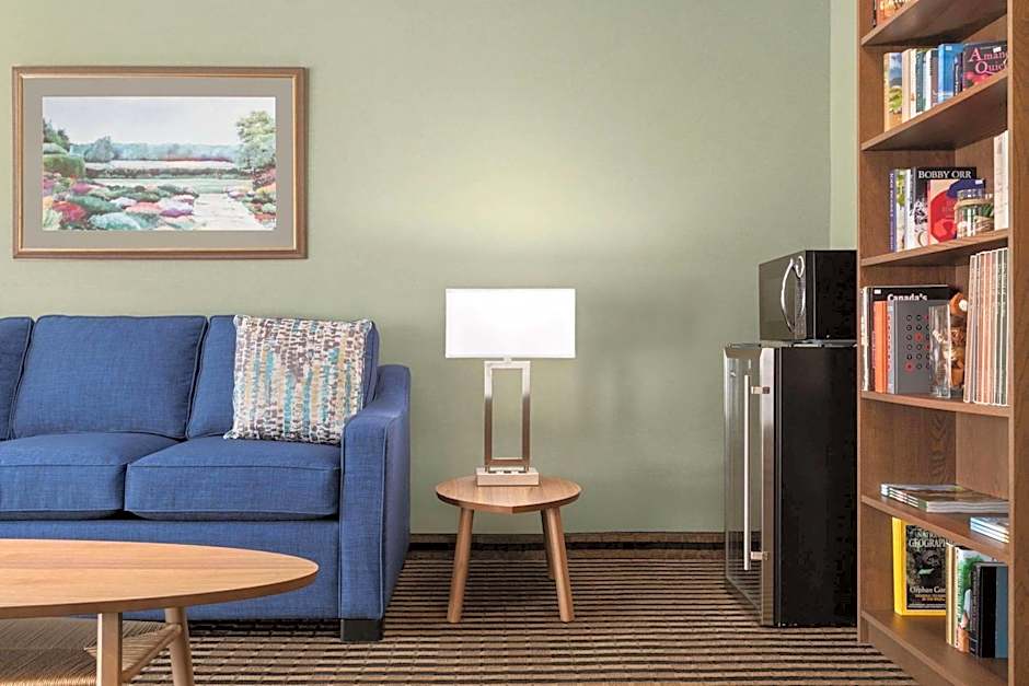 Days Inn by Wyndham Miramichi NB