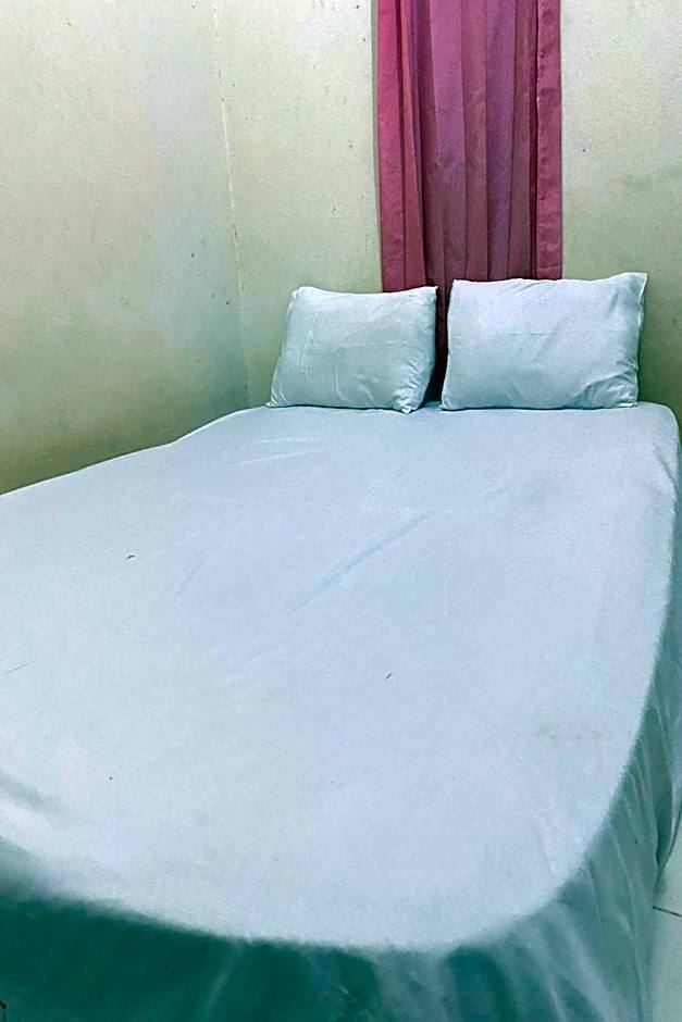 OYO Life 93259 Kos Kurnia