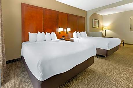 Suite Room 2 Queen Beds Non Smoking